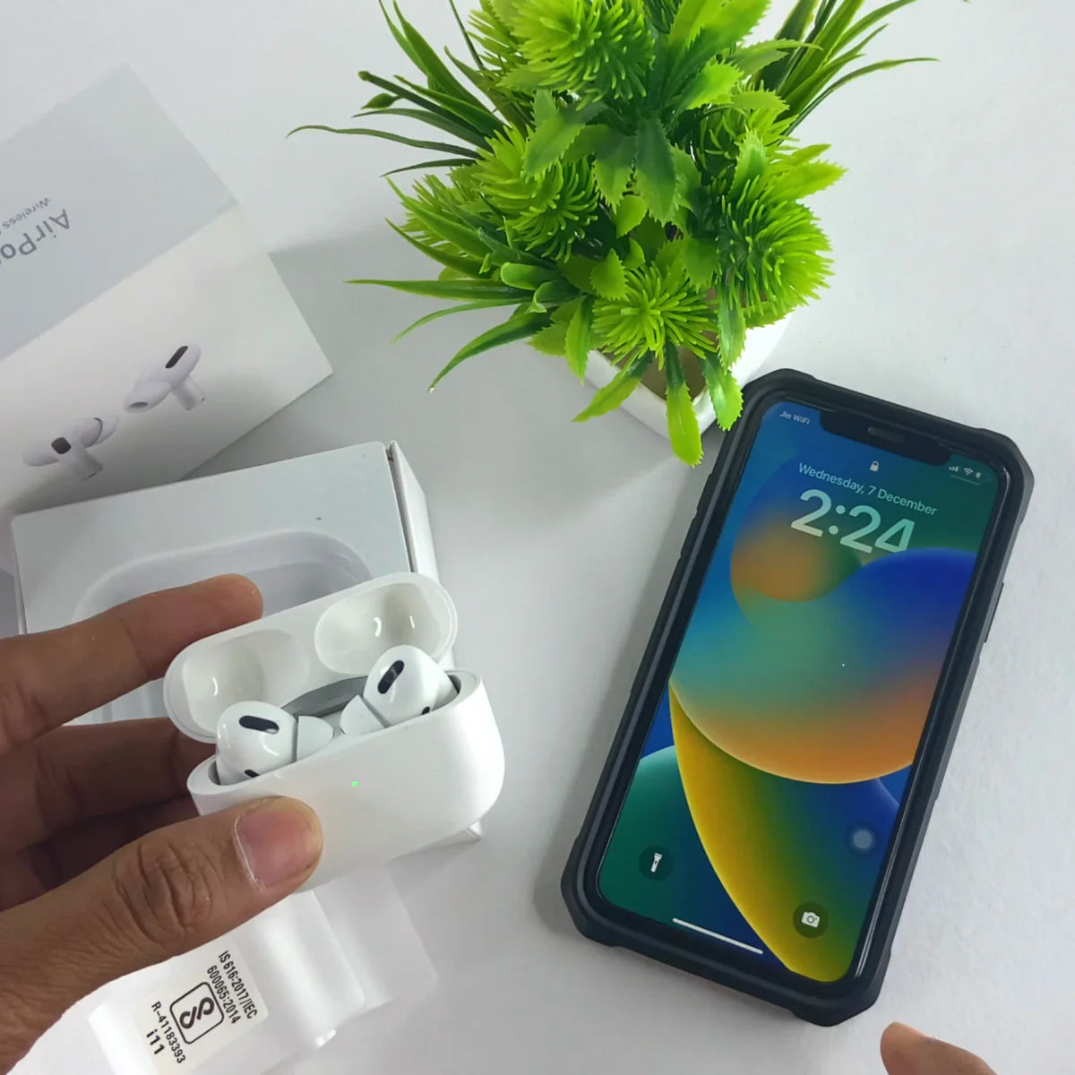 iGizmo Pro TWS Earbuds – Deep Bass | Touch Control | COD Available
